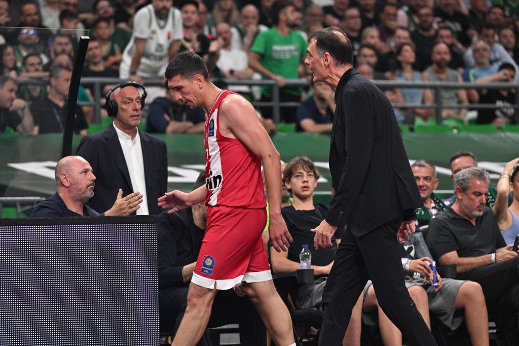 Έντονες παρατηρήσεις του Μπαρτζώκα στον Λαρεντζάκη (vid)