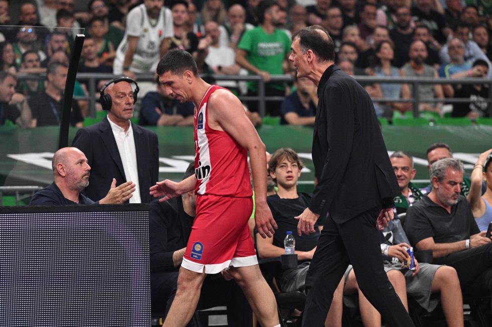 Έντονες παρατηρήσεις του Μπαρτζώκα στον Λαρεντζάκη (vid)