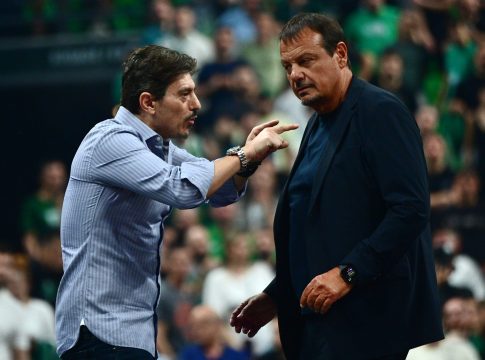 Γιαννακόπουλος για Μπαρτζώκα: «Υποκριτές, μιλάτε για μένα;»