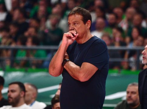 Αταμάν: «Χρειάζομαι τον ίδιο σεβασμό με τον Μπαρτζώκα – Σε κάθε ματς στο ΣΕΦ δεχόμαστε τεχνική»