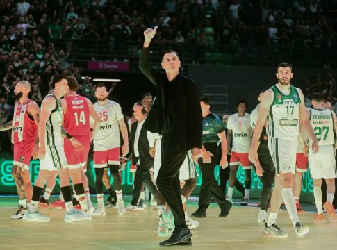 Το πρόβλημα είναι ο Μπαρτζώκας…
