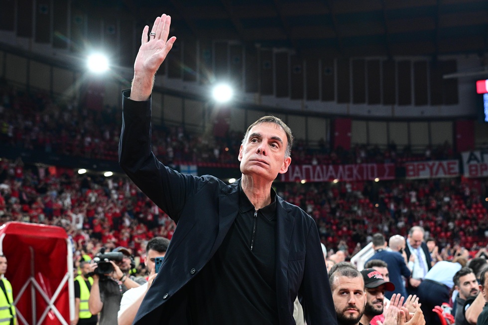 Ολυμπιακός: Η αποθέωση για Μπαρτζώκα, το πάθος του Φουρνιέ και ο Καουάι Λέοναρντ (vid)