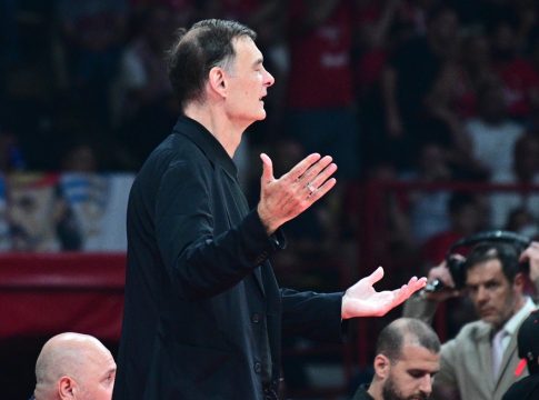 Μπαρτζώκας: «Συγγνώμη στον φίλαθλο κόσμο για ένα βίντεο που παρανόμως πάρθηκε»