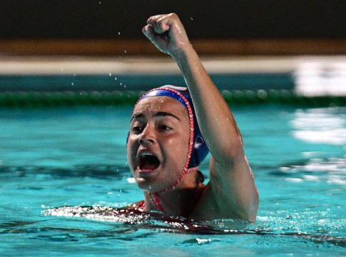 Ματαρό – Ολυμπιακός 12-14: Σήκωσε το – Στον τελικό τα κορίτσια του θρύλου