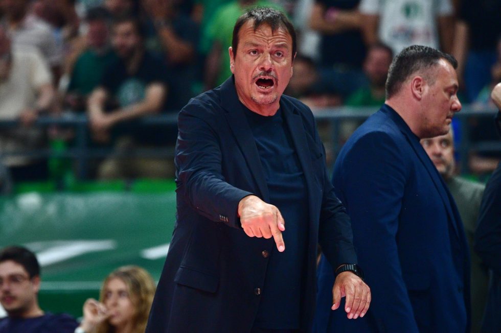 Αταμάν: «Θα πάμε για να πάρουμε το πρωτάθλημα μέσα στο ΣΕΦ» (vid)