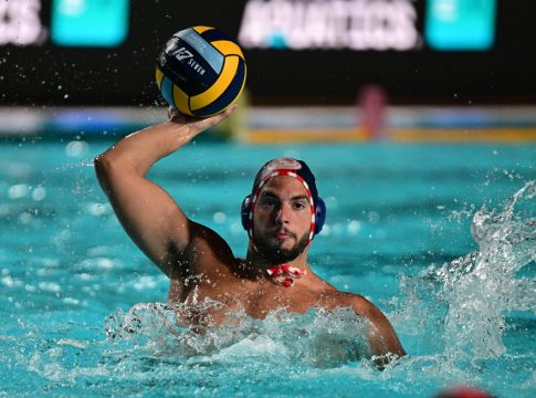 Live Streaming: Φερεντσβάρος – Ολυμπιακός