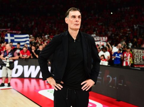 Πάει να τρελάνει κόσμο ο Ολυμπιακός του Μπαρτζώκα