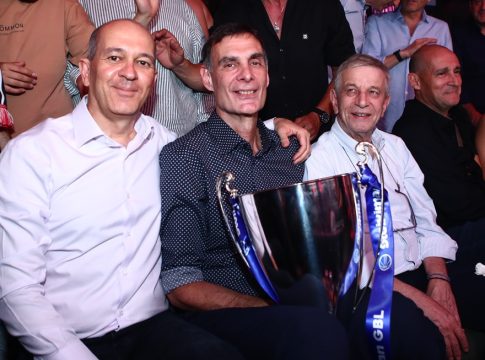 Ολυμπιακός: Το «γλέντι» των πρωταθλητών για την κατάκτηση της κορυφής στην Ελλάδα (pics)