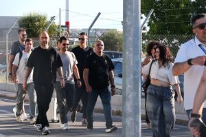 Άρης: «Βουλιάζει» το «Μακεδονία», χιλιάδες οπαδοί του ετοιμάζονται να υποδεχθούν τον Σπανούλη (pics)
