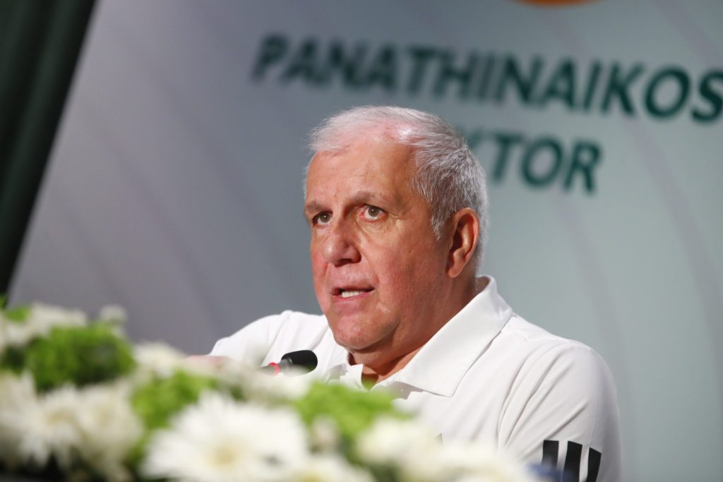 Ομπράντοβιτς: «Να δουλέψουμε σαν οικογένεια» – Τι είπε για Διαμαντίδη και Μπατίστ