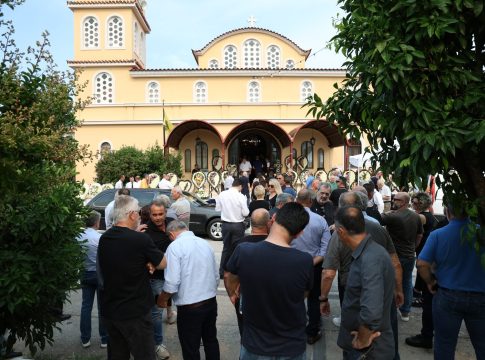 Το τελευταίο «αντίο» στον Τάκη Γκώνια (pics)