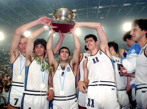 Σαν σήμερα: Οι 12 ήρωες της Ελλάδας και το έπος του ’87