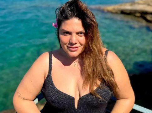 Δανάη Μπάρκα: Ανέβασε φωτογραφία με μαγιό και όλοι παρατήρησαν το σχόλιο που της έκανε ο σύντροφός της