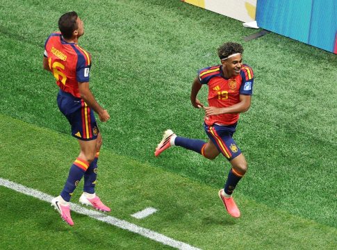 Ισπανία – Σαουδική Αραβία 4-0: Ο Γιαμάλ έδωσε το έναυσμα και η «ρόχα» έστησε πάρτι