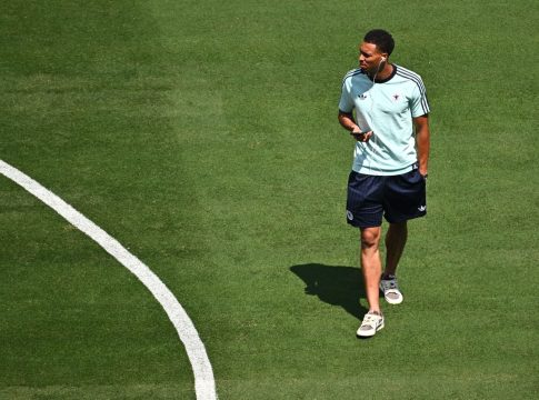 Οι εντεκάδες στο παιχνίδι του Εκουαδόρ με τη Γερμανία (pics)