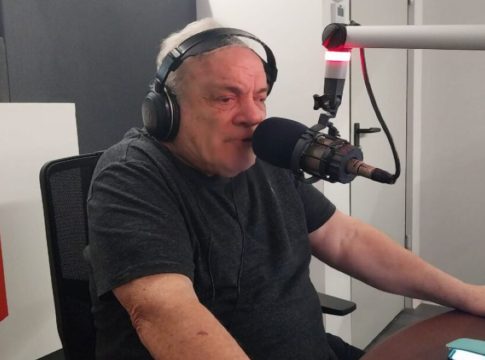 Θλίψη στον κόσμο της δημοσιογραφίας: Έφυγε από τη ζωή ο Ανδρέας Μαζαράκης – Μια εμβληματική φωνή και πένα