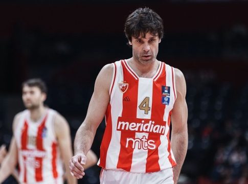 Και πάλι στον Ερυθρό Αστέρα με νέο ρόλο ο Τεόντοσιτς