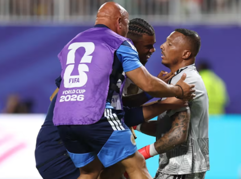 Εκουαδόρ – Κουρασάο 0-0: Ο Ρουμ «κατέβασε τα ρολά» κι έγραψε ιστορία! (vid)