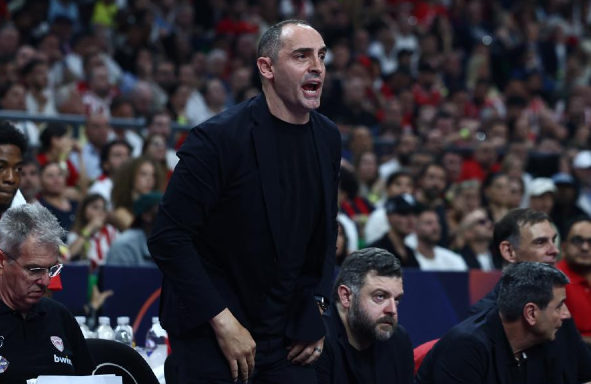 Καλαμπόκης: «Περήφανοι για όσα κατάφερε ο Ολυμπιακός, αλλά τα καλύτερα έρχονται»