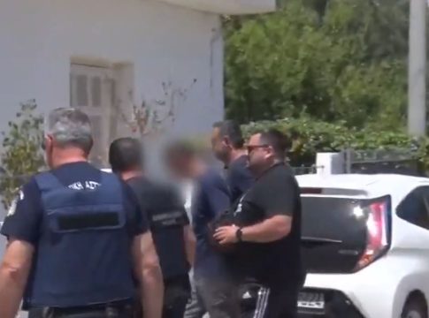 Αίγιο: Νέες αποκαλύψεις για το διπλό φονικό – Οι εξηγήσεις της ΕΛ.ΑΣ. για το DNA στο όπλο και τα αποτυπώματα