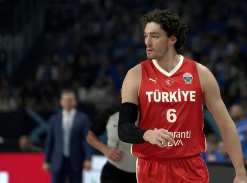 Όσμαν: «Μας περιμένει δύσκολο παιχνίδι στη Βοσνία – Ωραίο που βρεθήκαμε μετά το Eurobasket»