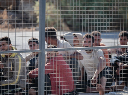 To Ευρωπαϊκό Κοινοβούλιο ενέκρινε τα return hubs καταργώντας θεμελιώδη δικαιώματα όσων ζητούν άσυλο