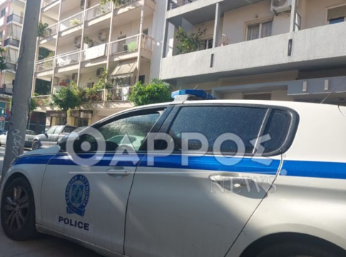 Γυναικοκτονία στην Καλαμάτα: «Αν με ξαναχτυπήσεις θα καλέσω την Αστυνομία» – Οι φωνές της 39χρονης που καλούσε σε βοήθεια και τα παιδιά που βρίσκονταν στο σπίτι