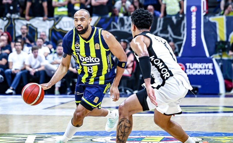 Φενέρμπαχτσε – Μπεσίκτας 93-68: Τη διέλυσε και έκανε το 1-1