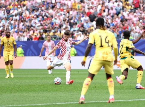 Τρομερό συρτό σουτ του Σούτσιτς και 1-0 η Κροατία (vid)