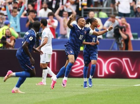 Άπιαστο σουτ του Εμπαπέ και 1-0 η Γαλλία (vid)