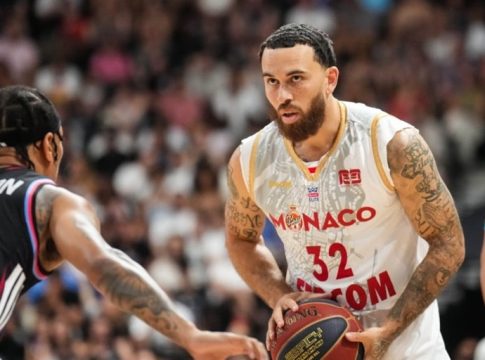 Παρί – Μονακό 92-101: Ο Τζέιμς επέστρεψε με… φανέλα Στραζέλ και οι «μισοί» Μονεγάσκοι πήραν τον τίτλο