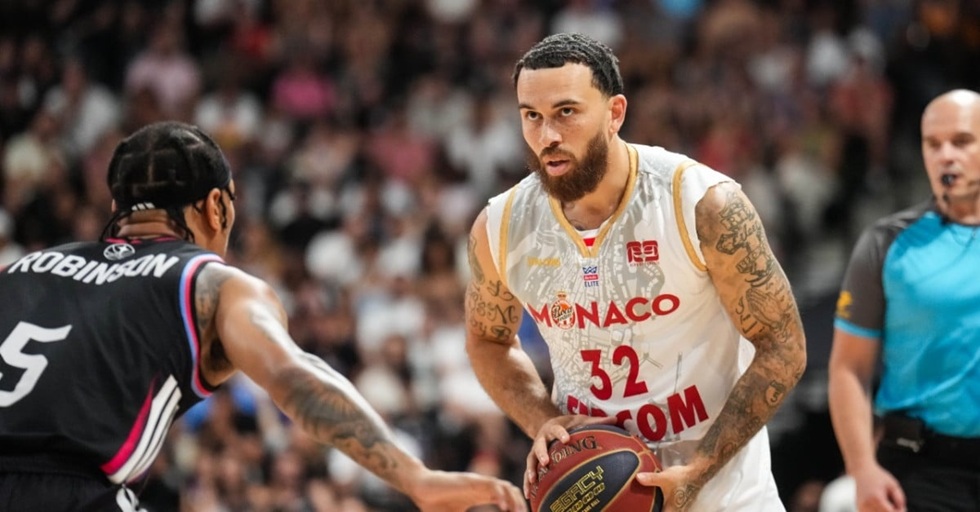 Παρί – Μονακό 92-101: Ο Τζέιμς επέστρεψε με… φανέλα Στραζέλ και οι «μισοί» Μονεγάσκοι πήραν τον τίτλο