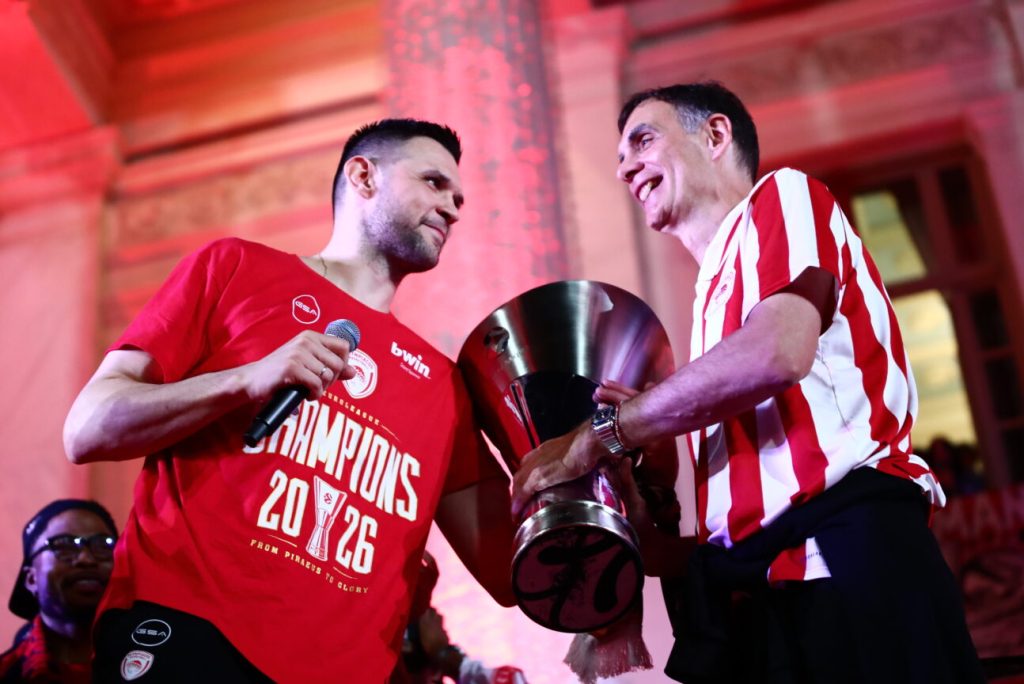 Οι συγκινητικές αφιερώσεις των Μπαρτζώκα και Παπανικολάου στην Κανέλλα Χρυσονίδου για την κατάκτηση της Euroleague