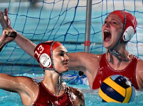 Ποια είναι η απίθανη Ολλανδή τερματοφύλακας που χάρισε στον Ολυμπιακό το ευρωπαϊκό (vid)