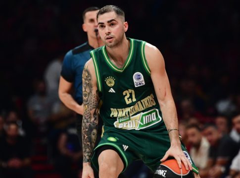 Τολιόπουλος: «Μετά την αποτυχία στη Euroleague θέλουμε πάρα πολύ το πρωτάθλημα»