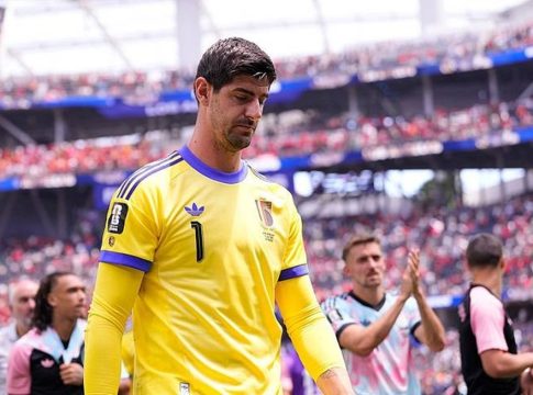 Κουρτουά: «Ο Φαν Μπόμελ απέδειξε στην Αντβέρπ ότι είναι κορυφαίος προπονητής»