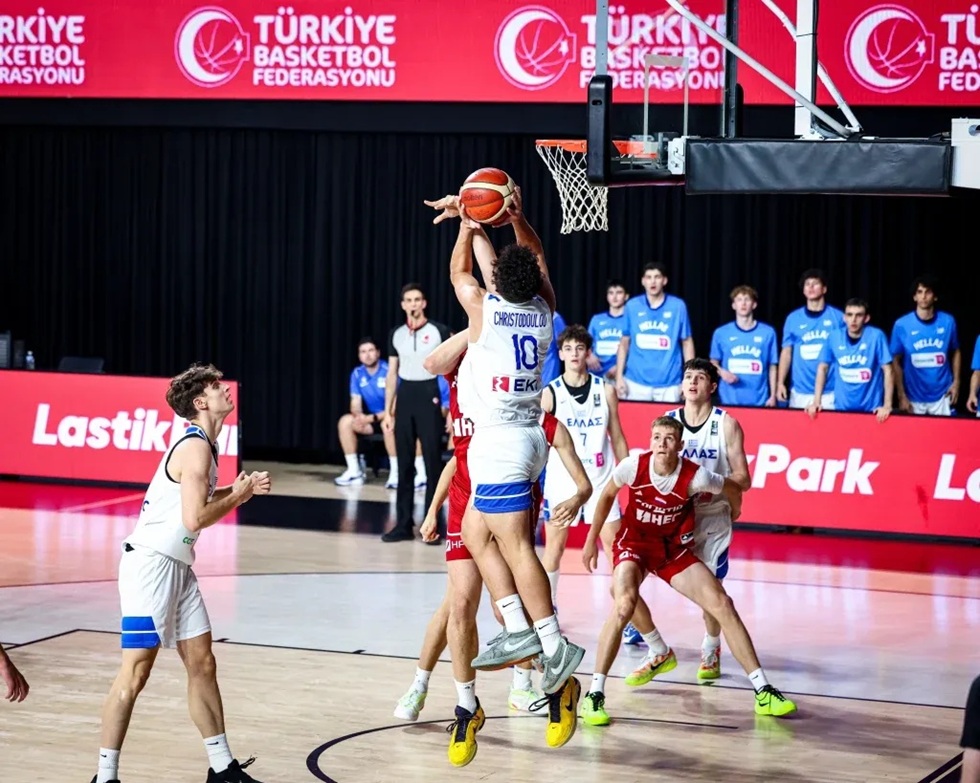 Σλοβενία – Ελλάδα 74-87: Εύκολη επικράτηση για την Εθνική Παίδων