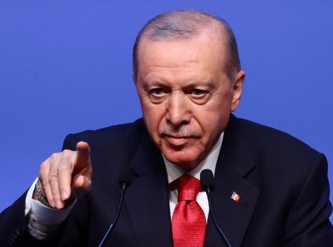 Ερντογάν: Η ηρεμία στην Κύπρο μπορεί να επιτευχθεί μόνο με μια δίκαιη, μόνιμη και βιώσιμη λύση