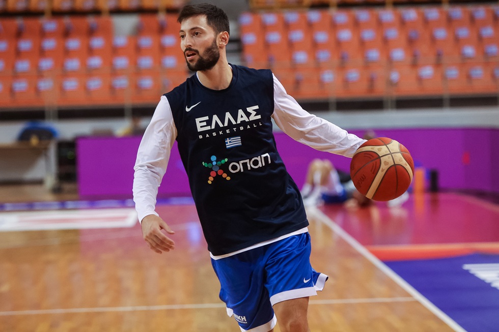 Γκίκας: «Η γενιά μας έζησε μιζέρια και Covid, αλλά το ελληνικό μπάσκετ πηγαίνει μπροστά
