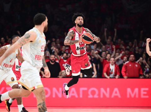 Η Euroleague θυμήθηκε το καλάθι του Ντόρσεϊ στα πλέι οφ από το κέντρο που δεν μέτρησε (vid)
