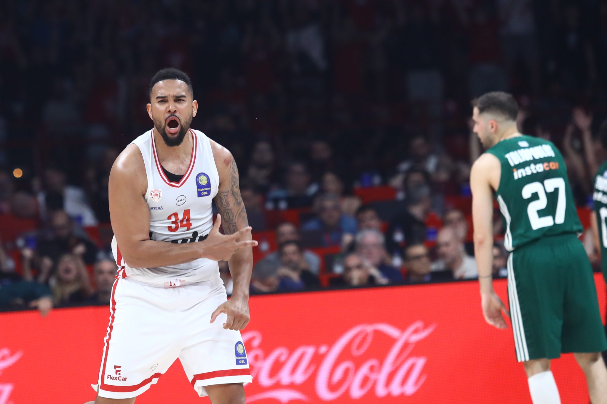 Μετά τη Euroleague και το Πρωτάθλημα: Ο Ολυμπιακός κατέκτησε τον 16ο τίτλο της ιστορίας του