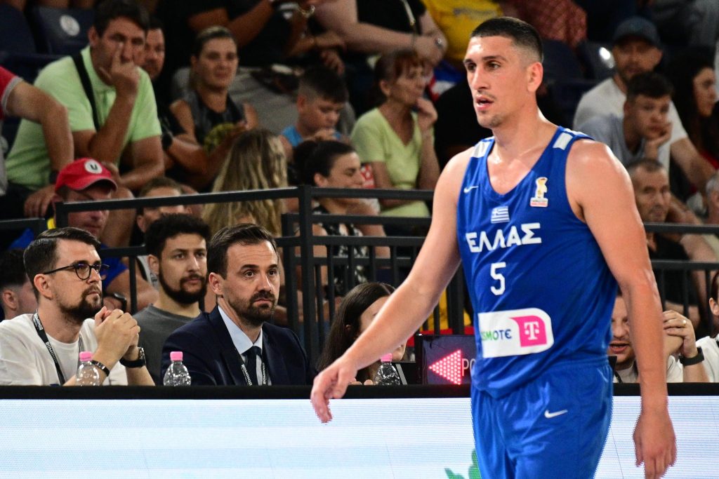 Λαρεντζάκης: «Να βγάλουμε αντίδραση με την Πορτογαλία»