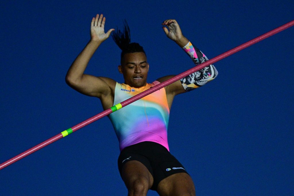 Δεν κατάφερε να περάσει τα έξι μέτρα ο Καραλής στη Βουδαπέστη – Τρίτη θέση για τον Έλληνα επικοντιστή