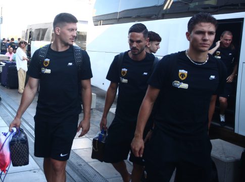 Αναχώρησε για την Ολλανδία η ΑΕΚ (pics)