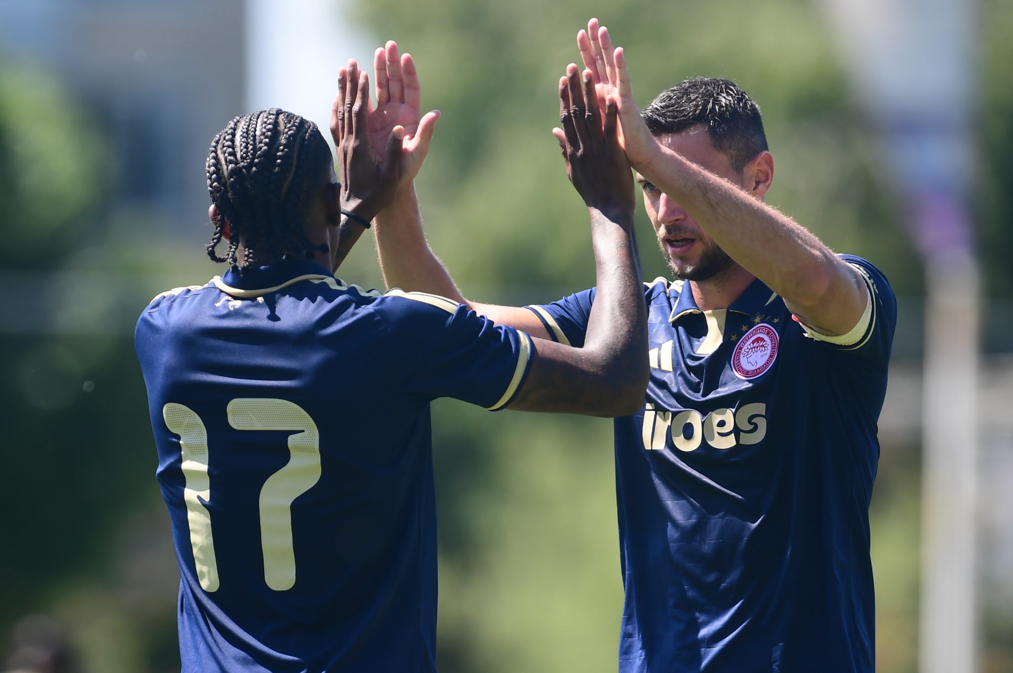 Λέουβεν – Ολυμπιακός 1-1: Φιλικό με κέρδη και απώλειες