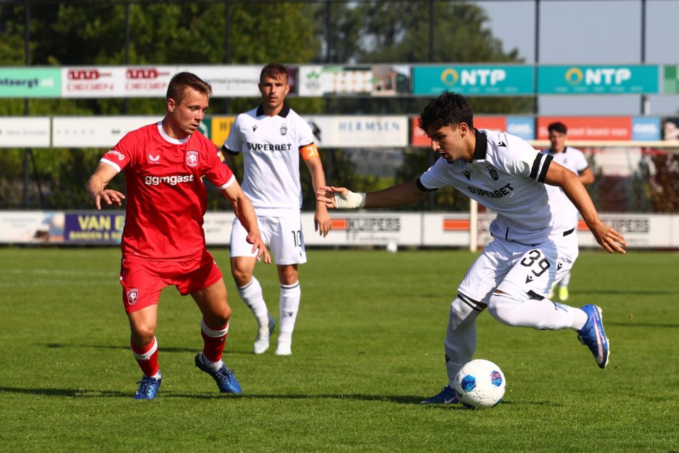 ΠΑΟΚ – Τβέντε 2-3: Φινάλε με ήττα στην Ολλανδία για τους «ασπρόμαυρους», αγωνία για Ελουστόντο