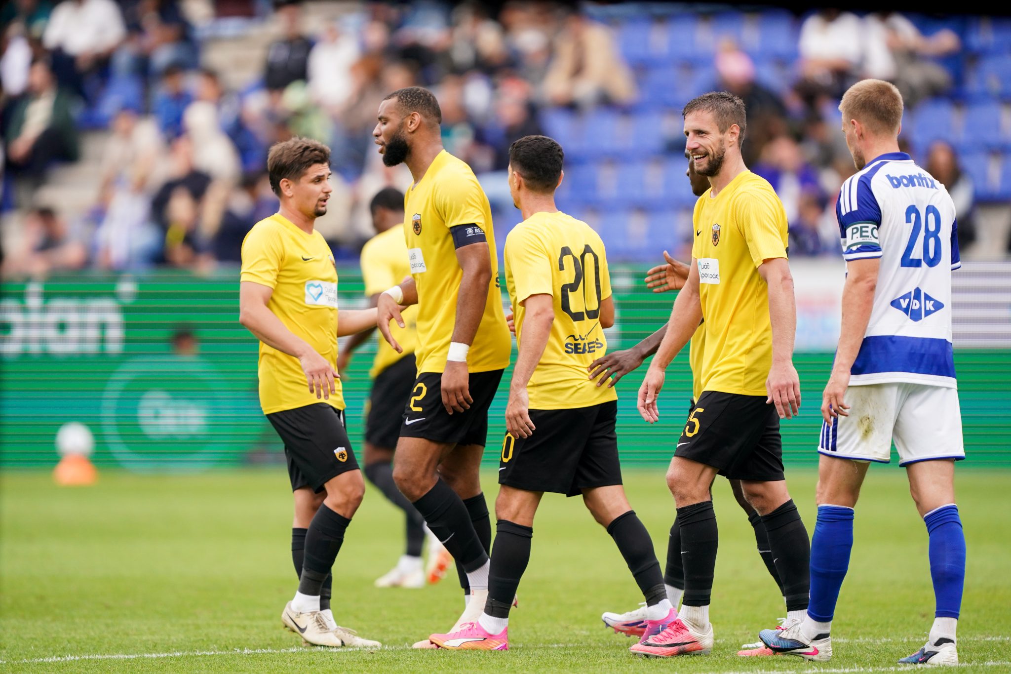 Τσβόλε-ΑΕΚ 2-3: Ανατροπή στην ανατροπή με «διπλό» Βάργκα και αμυντικά προβλήματα