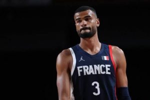 Aνατροπή: Σε αυτή την ομάδα της Euroleague κλείνει ο Λουβαβού-Καμπαρό