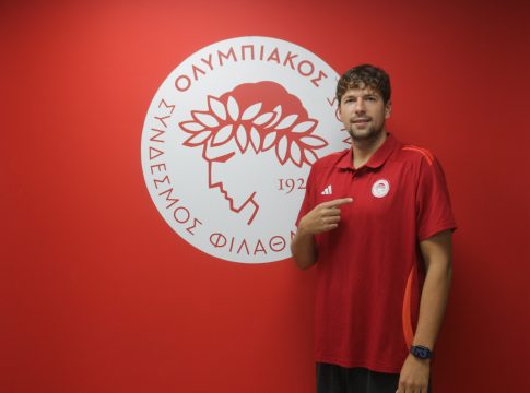 Στον Ολυμπιακό ο Αλέξανδρος Αλαμάνος (pic)