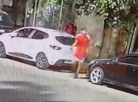 Βίντεο ντοκουμέντο: Ο Αιγύπτιος βγαίνει ψύχραιμος από το γραφείο, μετά την δολοφονία, κρατώντας το κλεμμένο λάπτοπ του Σταύρου Γεωργίου!